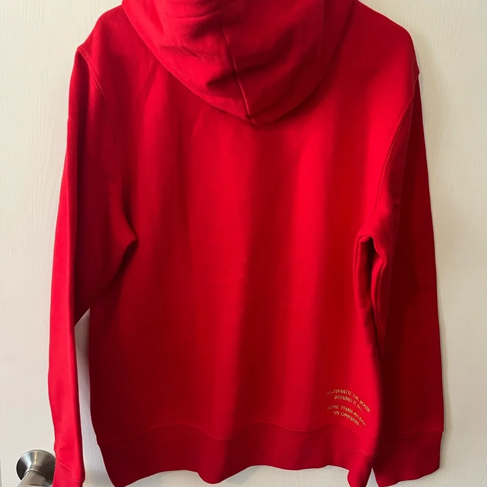 H&M x DISNEY Mickey Mouse Red & Gold Hoodie Small Sweatshirt Disneyland - Picture 6 of 7